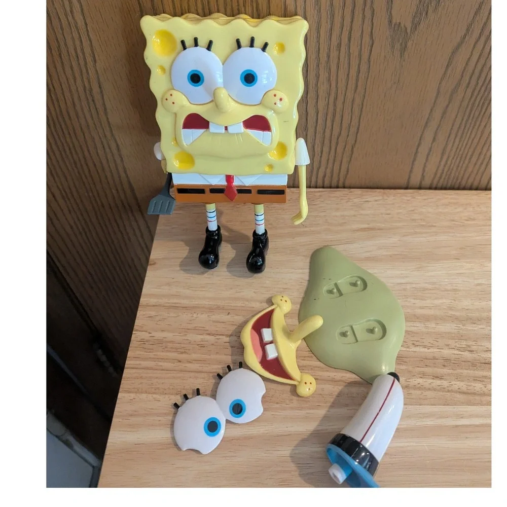 Vintage SpongeBob SquarePants Action Figure Interchangeable Faces 2002  Viacom
